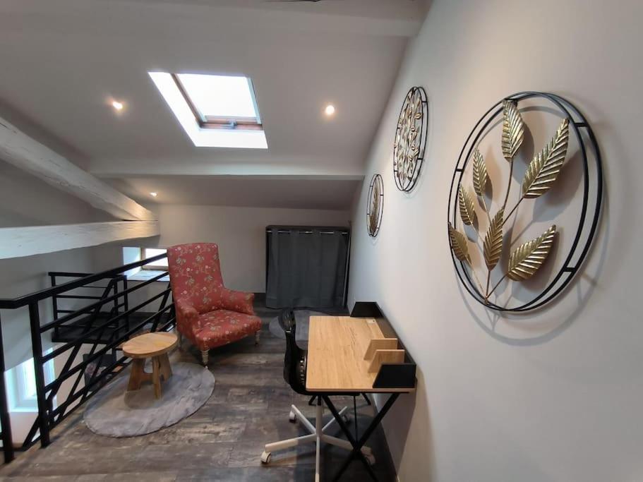 T2 -55M2- Elegant Et Chaleureux Apartman Montbrison Kültér fotó