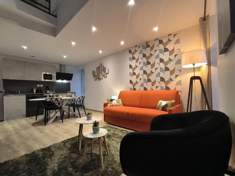 T2 -55M2- Elegant Et Chaleureux Apartman Montbrison Kültér fotó
